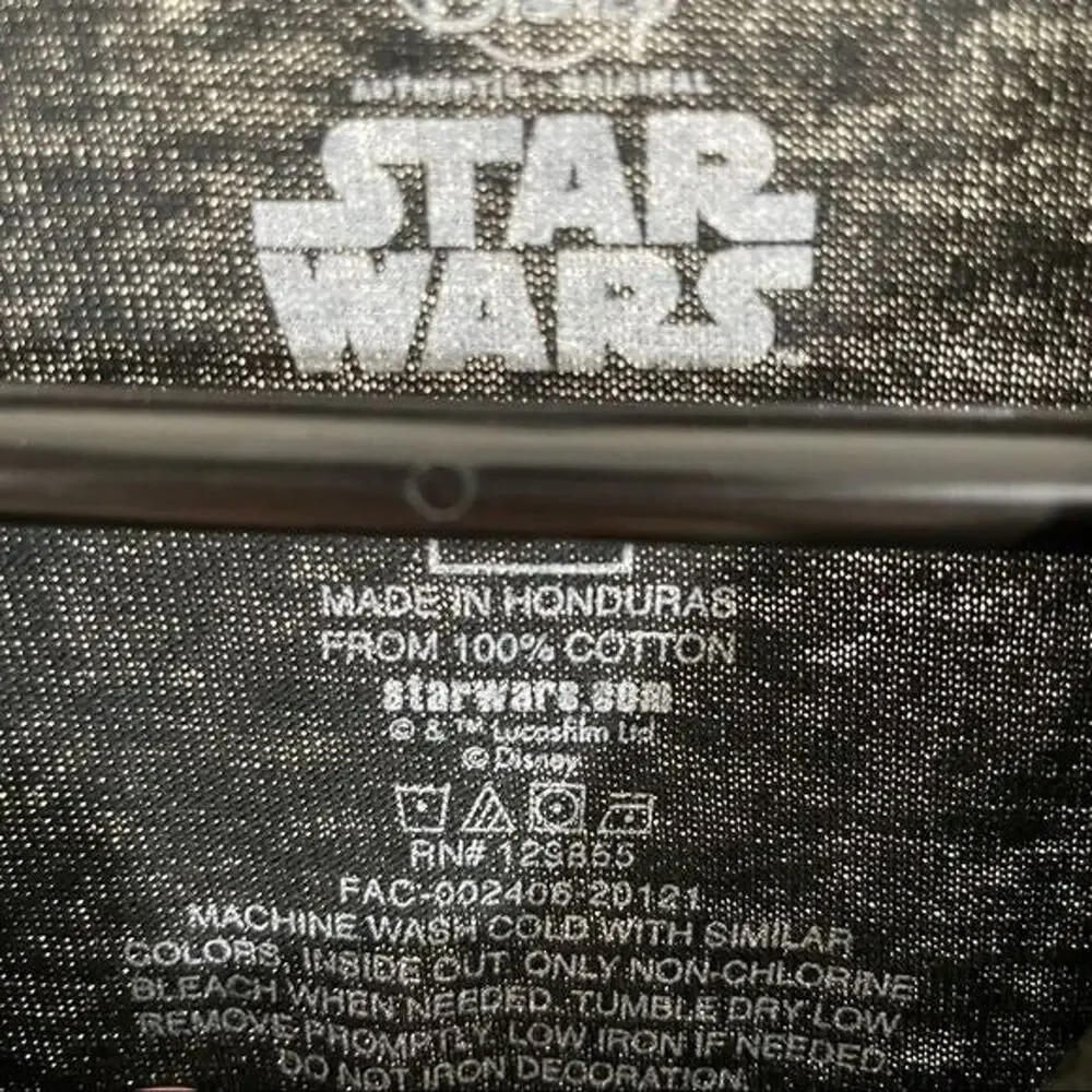 Disney Parks Star Wars Mandalorian Baby Yoda Graphic Print T-Shirt